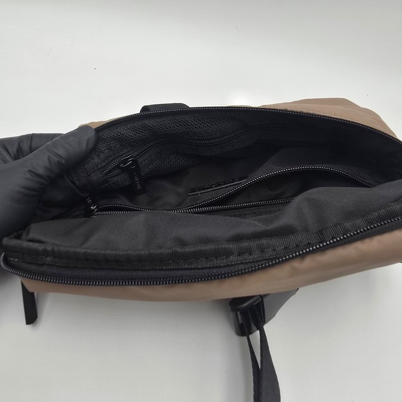 Calpak Kaya‎ Belt Bag Fanny Pack Quilted Tan Adjustable Strap - Picture 11 of 11